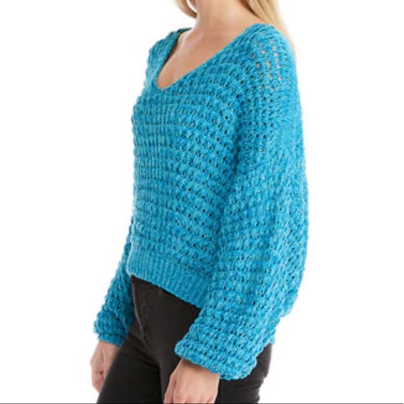 FREE PEOPLE Coconut Loose-Weave V-Neck Sweater - Picture 3 of 10